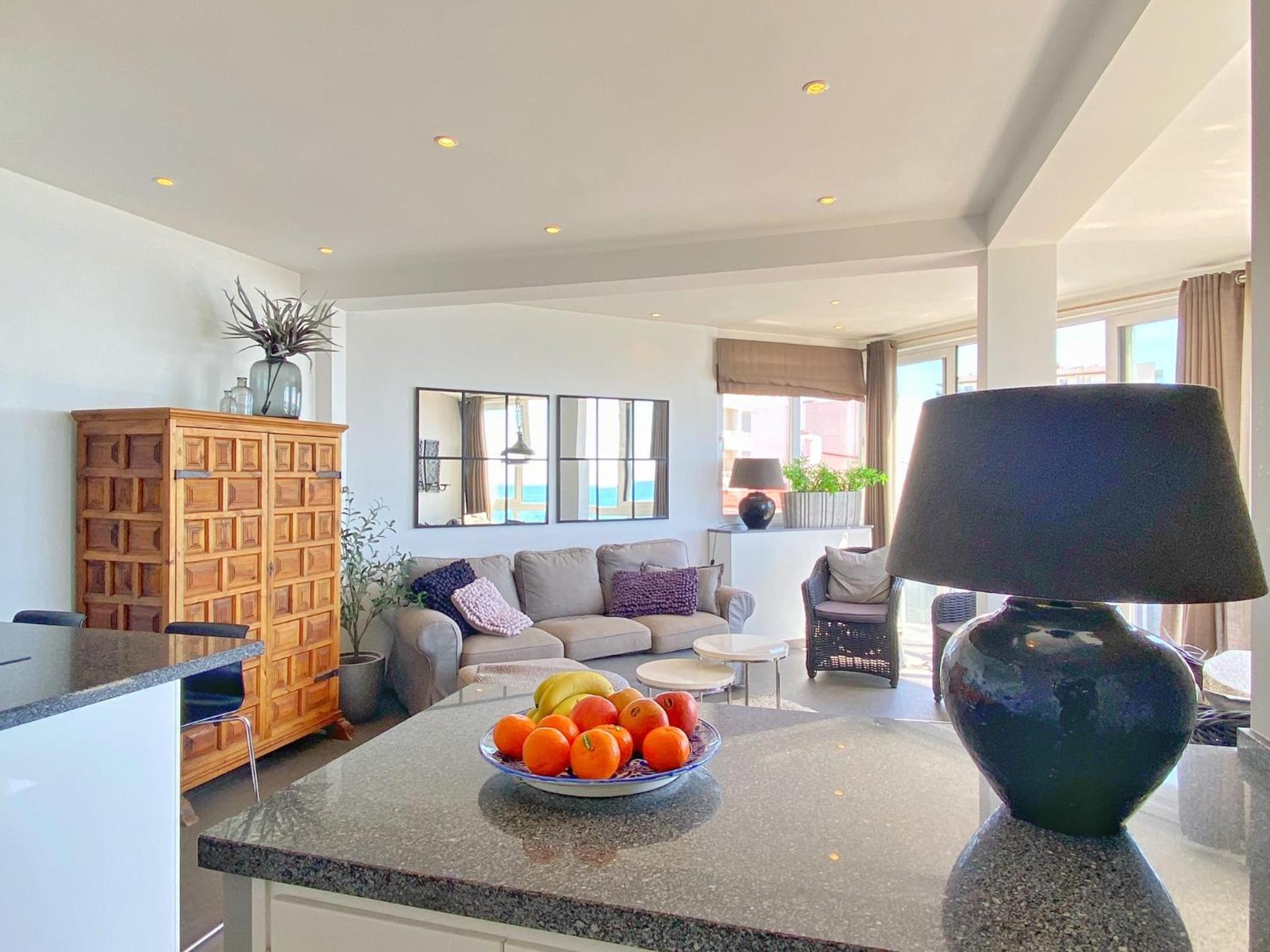 Apartemen Valdecantos Marina *